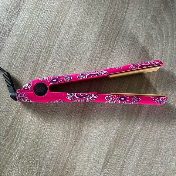 NWOT … ULTRA CHI “Paisley” Flat Iron - Picture 1 of 4